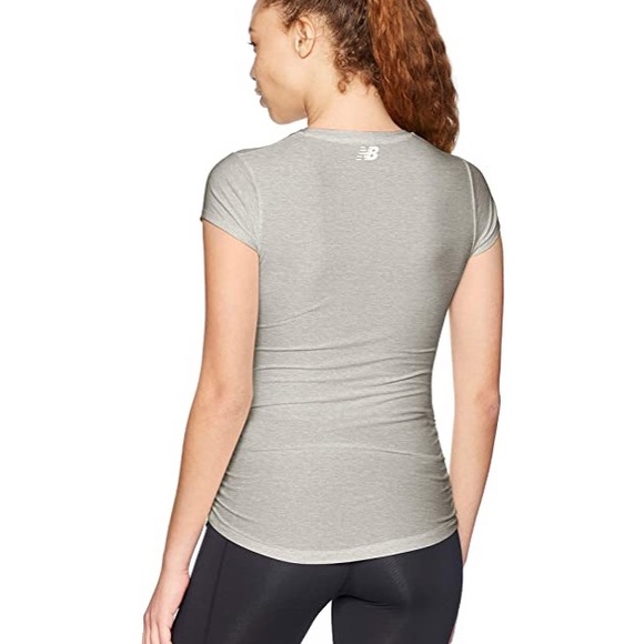 🤩New Balance Tee💪🏻 - Picture 2 of 7